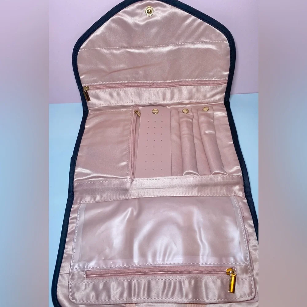 Elegant Quilted Electronics Sleeve + Satin Jewelry Organizer Travel‎ Set